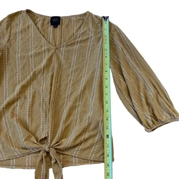 W5 Patterned Blouse Size Small - Picture 9 of 10